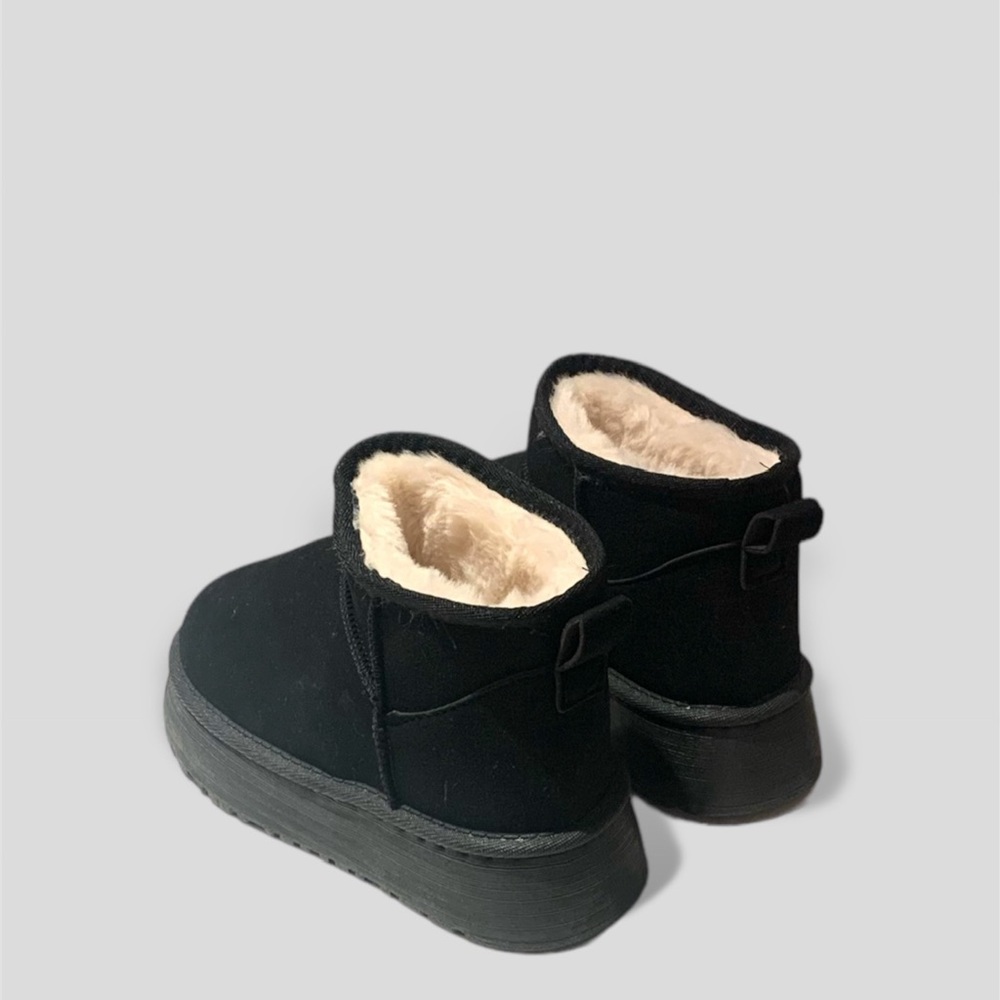 Women’s Ultra Mini Platform Faux Fur Lined Boots in Black Faux Suede, US 8 - Picture 4 of 10